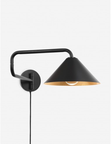 Alexander Plug-In Sconce en stock