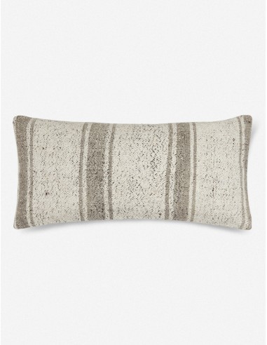 Xia Vintage Lumbar Pillow des créatures d'habitude