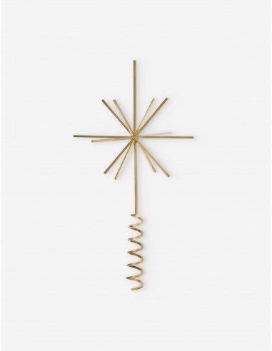 Brass Star Tree Topper by Ferm Living est présent 