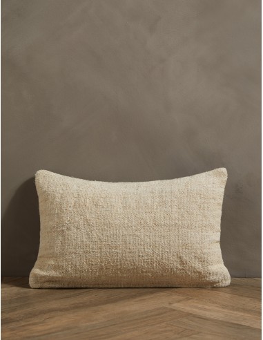 Vela Hemp Lumbar Pillow by Hadiya Williams chez Cornerstreet bien 