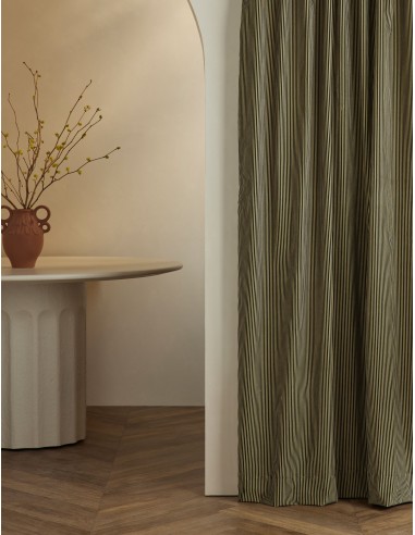 Striped Velvet Curtain Panel by Sarah Sherman Samuel Vous souhaitez 